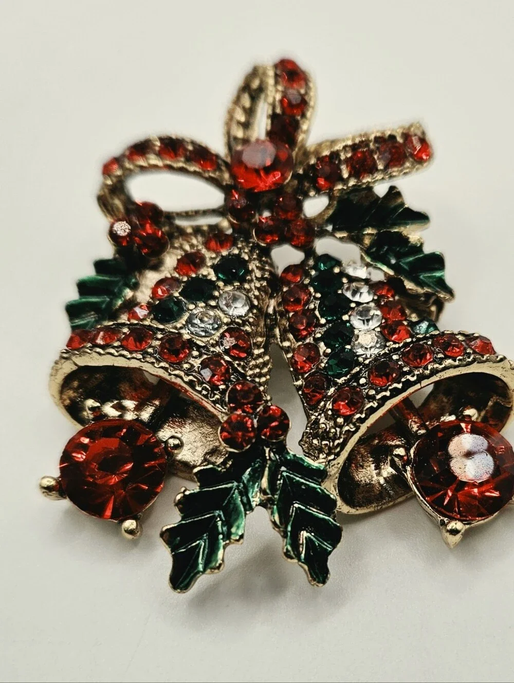 Vintage Christmas Bells Trembler Brooch Pin Moving Clapper Rhinestone Bow Jewelr